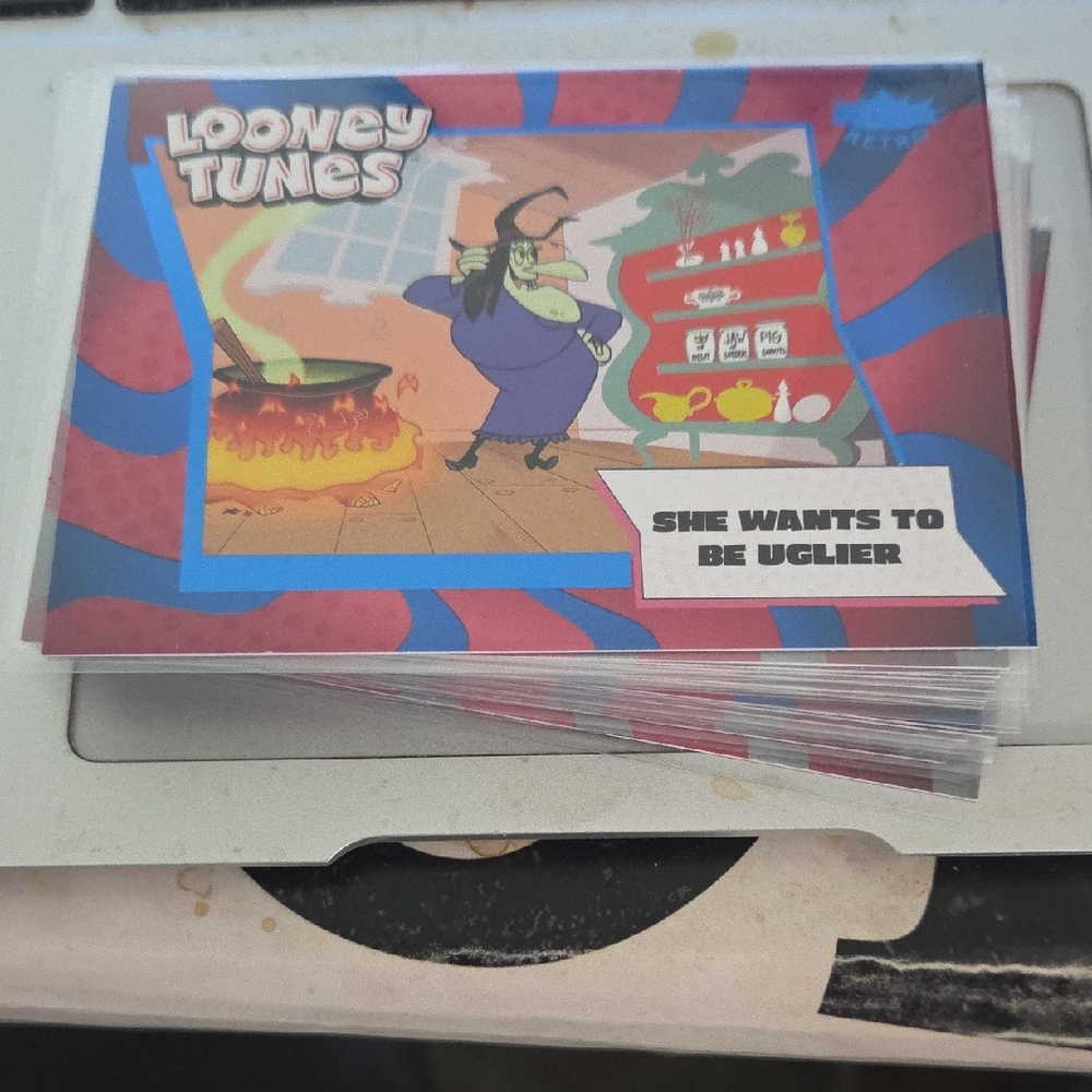 Looney Tunes She Wants TO BE uglier